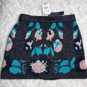 Zara woman’s knit sweater skirt medium 16 inches length